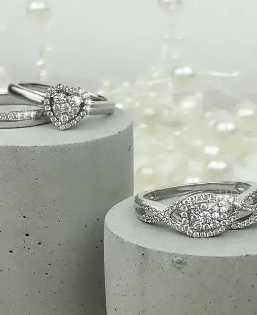 diamond platinum rings on display 